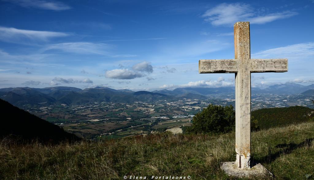 Casale il Cerqueto Bed and Breakfast San Severino Marche Esterno foto